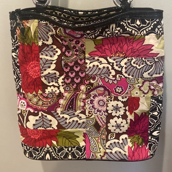 Vera Bradley Limited addition Medley patchwork tote - Picture 3 of 11